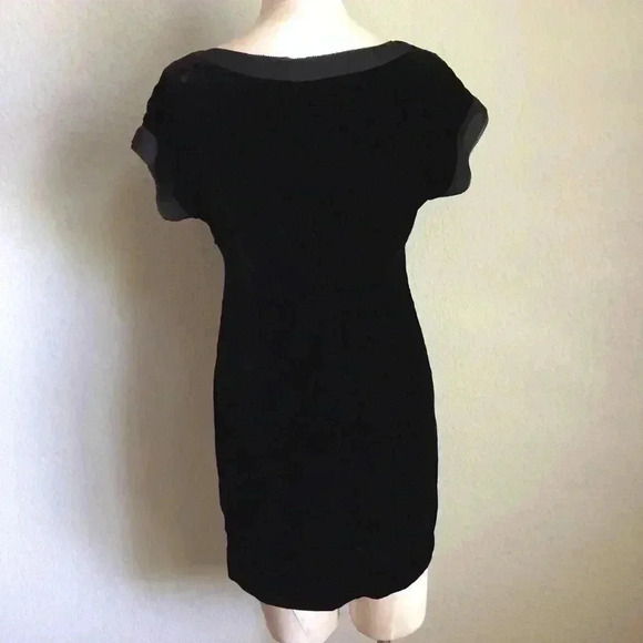 NWT Banana Republic Velvet Short Sleeve Dress - Picture 2 of 7
